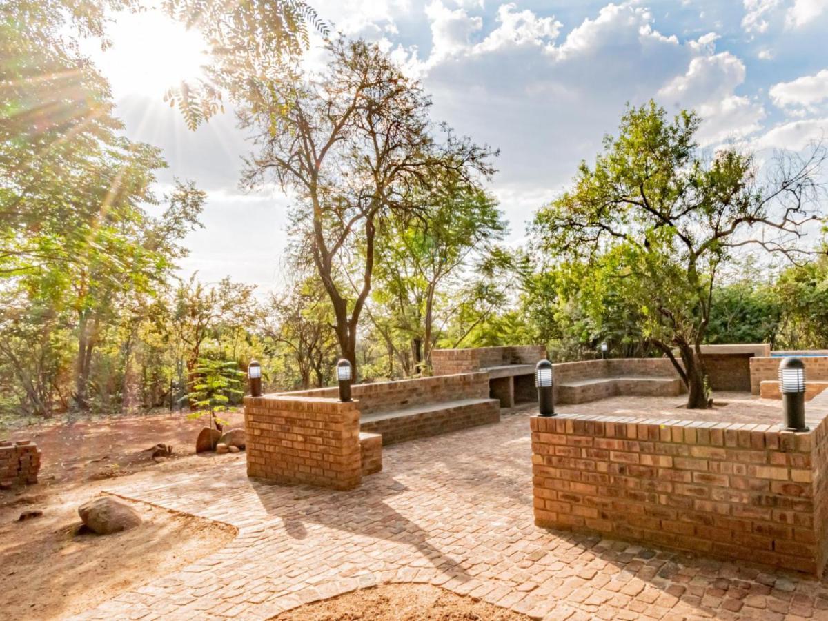 Featherwood Farm & Nyala Lodge Rayton Eksteriør billede